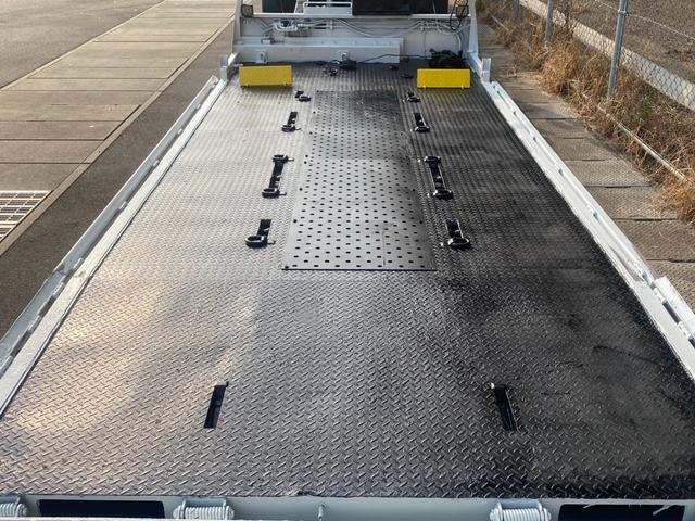 キャンター 超ロングＤＸ　極東開発製フラトップ　フルフラット　セルフローダー　ラジコン　ウィンチ　メッキパーツ（4枚目）