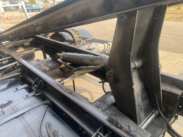 キャンター 超ロングＤＸ　極東開発製フラトップ　フルフラット　セルフローダー　ラジコン　ウィンチ　メッキパーツ（45枚目）