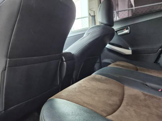 プリウス Ｇ　ナビ・ＥＴＣ・バックカメラ・パワーシート（37枚目）