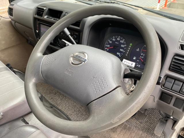 バネットバン ＤＸ　社外オーディオ　バックカメラ　タイミングベルト交換歴有（32枚目）