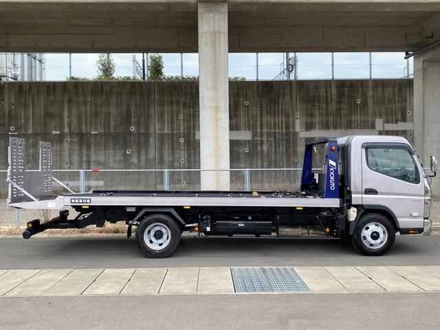 キャンター 超ロング　極東開発製フラトップ　メッキパーツ　ラジコン　ウィンチ　スマートキー　ワンオーナー車　タービン交換　社外ナビ　ＬＥＤヘッドライト（15枚目）