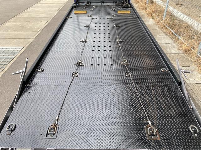 キャンター 超ロング　極東開発製フラトップ　メッキパーツ　ラジコン　ウィンチ　スマートキー　ワンオーナー車　タービン交換　社外ナビ　ＬＥＤヘッドライト（33枚目）