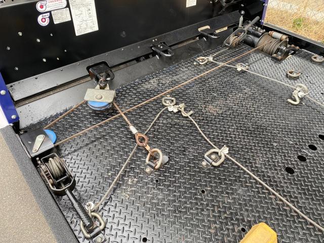 キャンター 超ロング　極東開発製フラトップ　メッキパーツ　ラジコン　ウィンチ　スマートキー　ワンオーナー車　タービン交換　社外ナビ　ＬＥＤヘッドライト（35枚目）