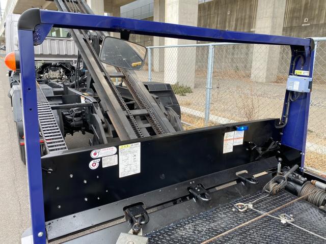 キャンター 超ロング　極東開発製フラトップ　メッキパーツ　ラジコン　ウィンチ　スマートキー　ワンオーナー車　タービン交換　社外ナビ　ＬＥＤヘッドライト（36枚目）