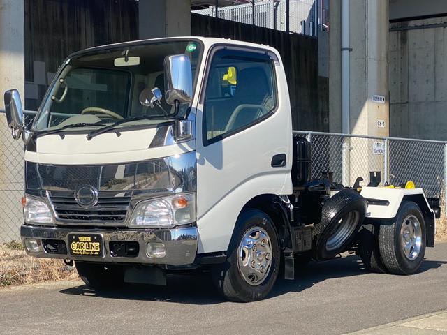 デュトロ ロング全低床　新明和製アームロール　ツインホイスト　新品コンテナ箱　メッキパーツ　ホイールカバー　外装仕上済　総重量５ｔ未満対応（6枚目）