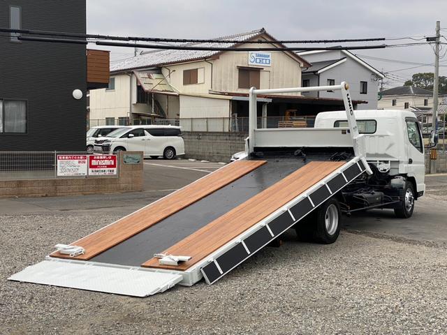 キャンター ワイドキャブロング高床　あおり開閉　３０００ｋｇ積載　ウィンチ　ラジコン　メッキパーツ　マフラー煤焼き装置（ＤＰＦ）無し（3枚目）