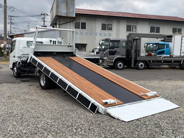 キャンター ワイドキャブロング高床　あおり開閉　３０００ｋｇ積載　ウィンチ　ラジコン　メッキパーツ　マフラー煤焼き装置（ＤＰＦ）無し（15枚目）