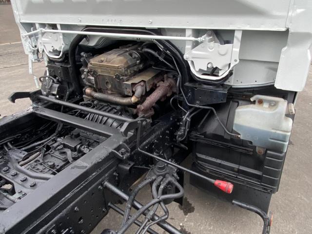 キャンター ワイドキャブロング高床　あおり開閉　３０００ｋｇ積載　ウィンチ　ラジコン　メッキパーツ　マフラー煤焼き装置（ＤＰＦ）無し（25枚目）