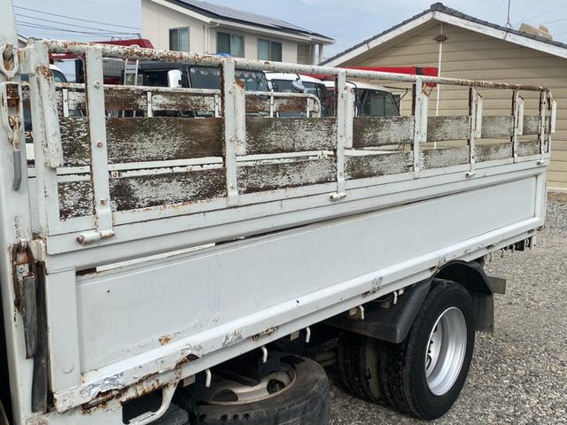 キャンター 全低床　１０尺平ボディ　Ｅ／Ｇ４Ｄ３３（13枚目）