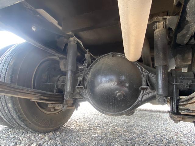 キャンター 全低床　１０尺平ボディ　Ｅ／Ｇ４Ｄ３３（19枚目）