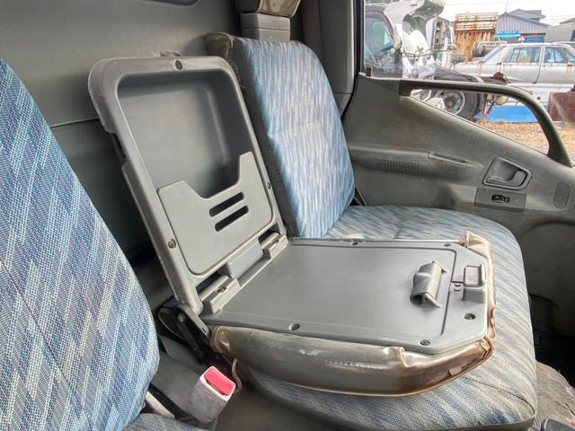 キャンター 全低床　１０尺平ボディ　Ｅ／Ｇ４Ｄ３３（35枚目）