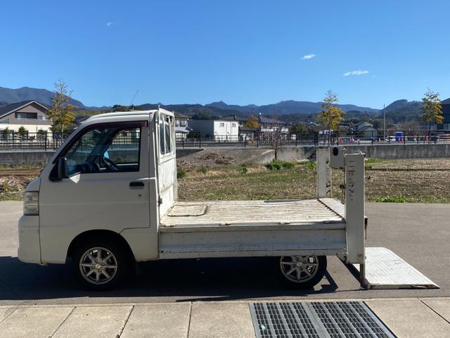 ハイゼットトラック エアコン・パワステ　スペシャル　新明和製垂直式テールリフト（11枚目）