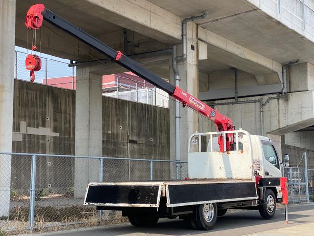 デュトロ 　ユニック３段クレーン　ラジコン　メッキパーツ　鉄板張　社外ナビ　バックカメラ（4枚目）