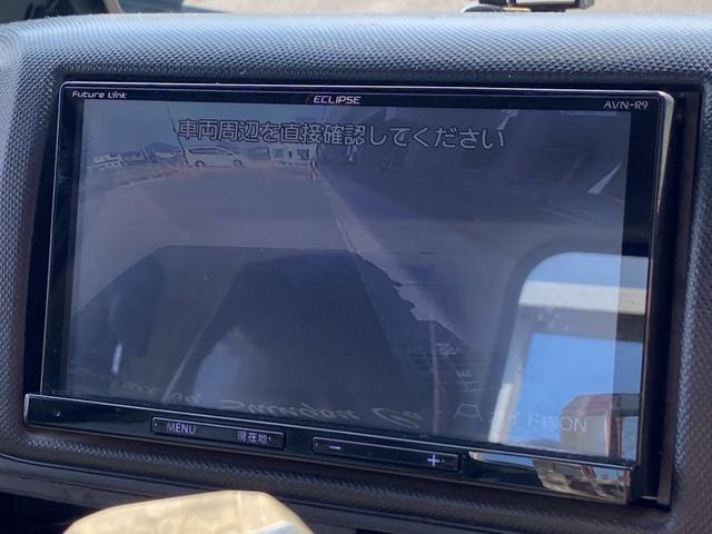 デュトロ 　ユニック３段クレーン　ラジコン　メッキパーツ　鉄板張　社外ナビ　バックカメラ（8枚目）