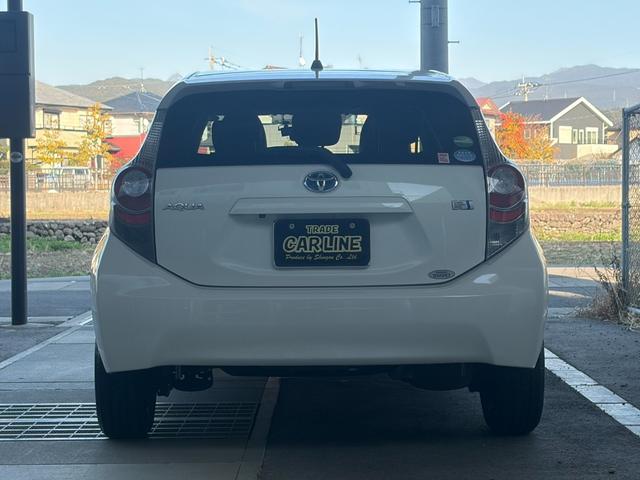 アクア Gブラックソフトレザーセレクション 純正ナビ バックカメラ ETC スマートキー 社外アルミ ドライブレコーダー(17枚目)