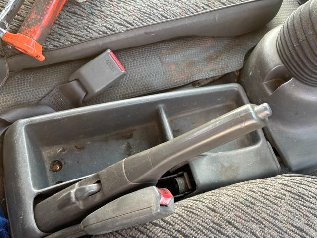 エルフトラック 　ユニック６段クレーン　差し違い　ラジコン　リアジャッキ（18枚目）