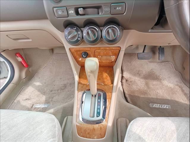 フィットアリア １．５Ｗ　ＨＩＤヘッドライト　キーレス（15枚目）