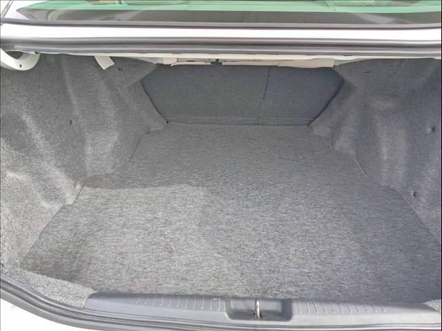 フィットアリア １．５Ｗ　ＨＩＤヘッドライト　キーレス（19枚目）