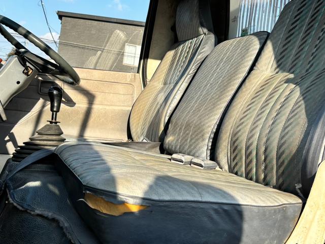 エルフトラック ダンプ　ワンオーナー車　　Ｅ／Ｇ　４ＢＥ１（60枚目）