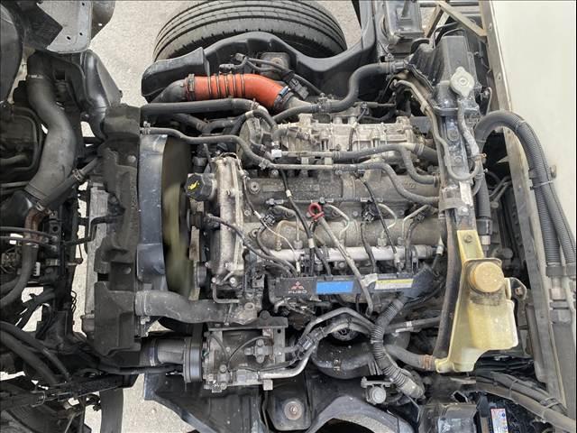 2011 Mitsubishi Fuso Canter – thumbnail 9