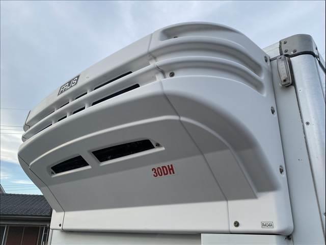2011 Mitsubishi Fuso Canter – thumbnail 11