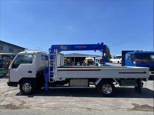 1986 Mitsubishi Fuso Canter – thumbnail 7