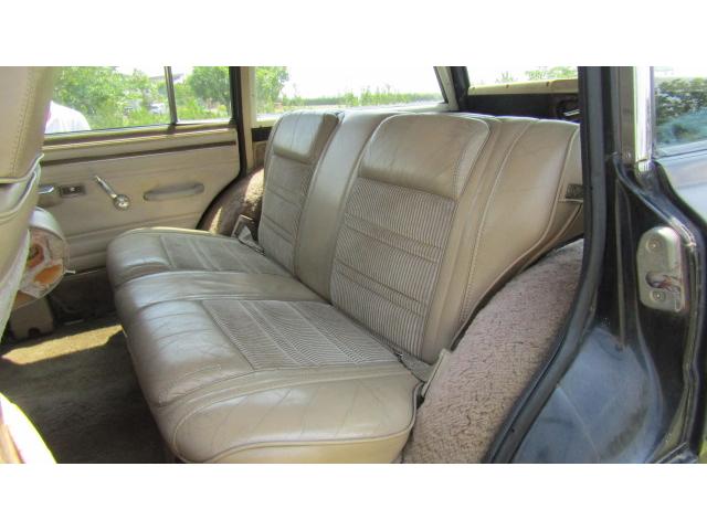 ジープ グランドワゴニア 長崎県 128万円の中古車詳細 中古車情報探しもmoby モビー