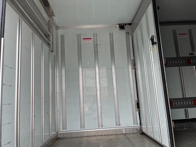 　３．０　ワイド　ロング　高床　ディーゼル　冷凍冷蔵車　２室式　－５℃設定(21枚目)