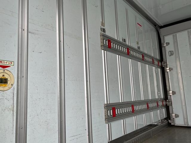 　３．０　ワイド　ロング　高床　ディーゼル　冷凍冷蔵車　２室式　－５℃設定(57枚目)