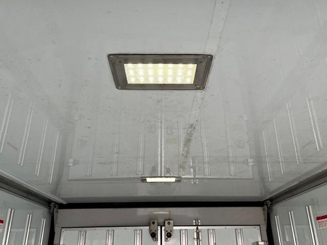 　３．０　ワイド　ロング　高床　ディーゼル　冷凍冷蔵車　２室式　－５℃設定(58枚目)