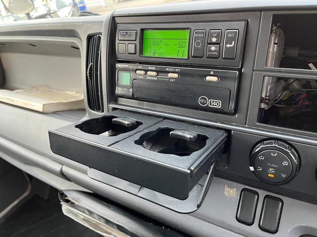 3.0 ワイド ロング 高床 ディーゼル 冷凍冷蔵車 2室式 -5℃設定(69枚目)