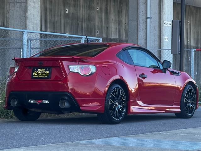 ８６ ＧＴ　社外アルミ　エアクリ　ナビ　バックカメラ　６ＭＴ　ＥＴＣ　シートカバー（3枚目）