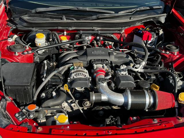 ８６ ＧＴ　社外アルミ　エアクリ　ナビ　バックカメラ　６ＭＴ　ＥＴＣ　シートカバー（4枚目）