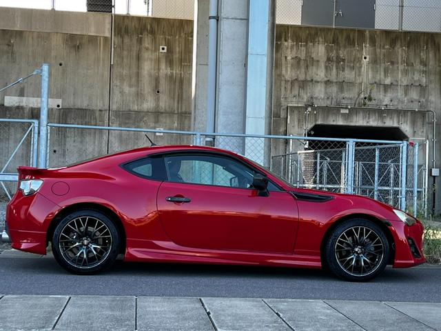 ８６ ＧＴ　社外アルミ　エアクリ　ナビ　バックカメラ　６ＭＴ　ＥＴＣ　シートカバー（11枚目）