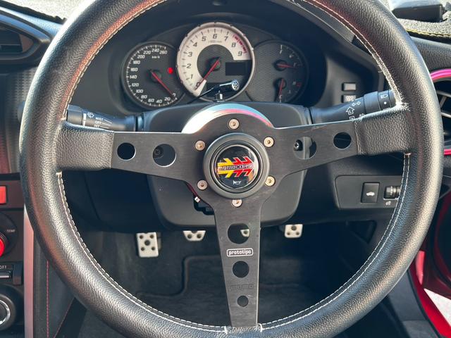８６ ＧＴ　社外アルミ　エアクリ　ナビ　バックカメラ　６ＭＴ　ＥＴＣ　シートカバー（30枚目）