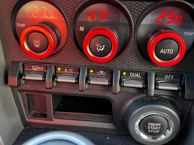８６ ＧＴ　社外アルミ　エアクリ　ナビ　バックカメラ　６ＭＴ　ＥＴＣ　シートカバー（34枚目）