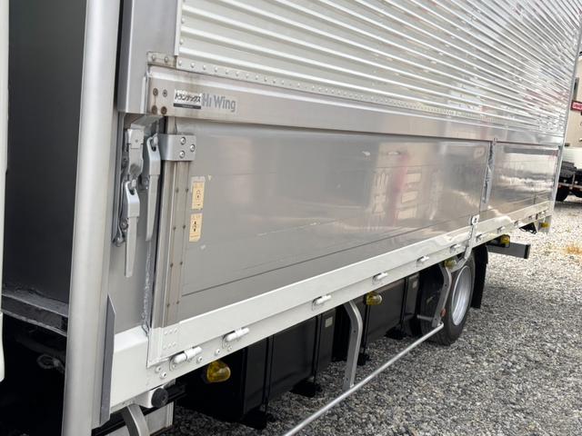 レンジャープロ ベースグレード　アルミウィング　ワイド　６２００ボディ　ラッシング２段　ベッド付　メッキパーツ　　外装仕上済（37枚目）