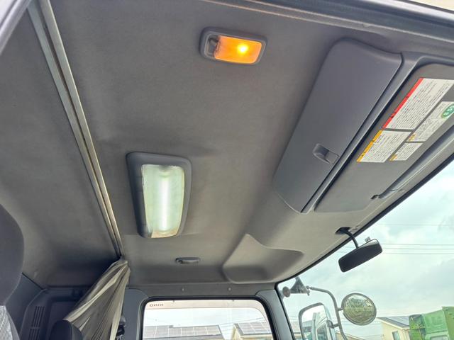 レンジャープロ ベースグレード　アルミウィング　ワイド　６２００ボディ　ラッシング２段　ベッド付　メッキパーツ　　外装仕上済（59枚目）