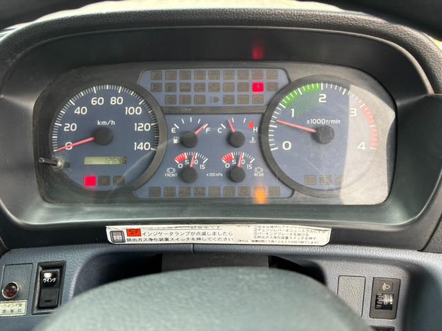 レンジャープロ ベースグレード　アルミウィング　ワイド　６２００ボディ　ラッシング２段　ベッド付　メッキパーツ　　外装仕上済（63枚目）