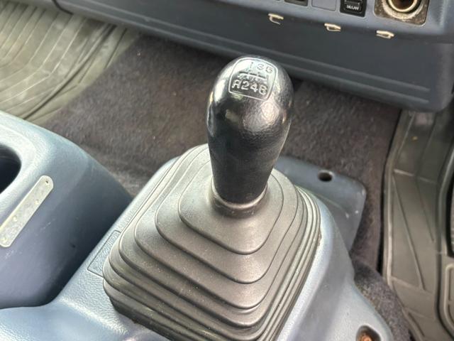 レンジャープロ ベースグレード　アルミウィング　ワイド　６２００ボディ　ラッシング２段　ベッド付　メッキパーツ　　外装仕上済（69枚目）