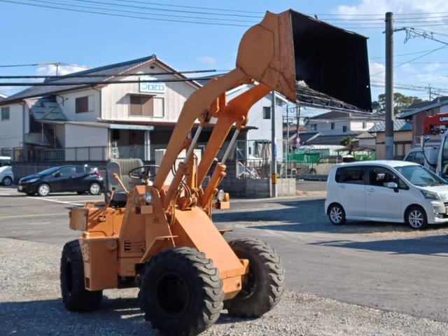 日本 　ＷＳ２００　ホイールローダー　３００５ｈ（13枚目）