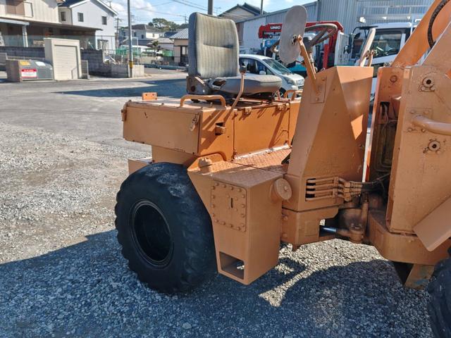 日本 　ＷＳ２００　ホイールローダー　３００５ｈ（15枚目）