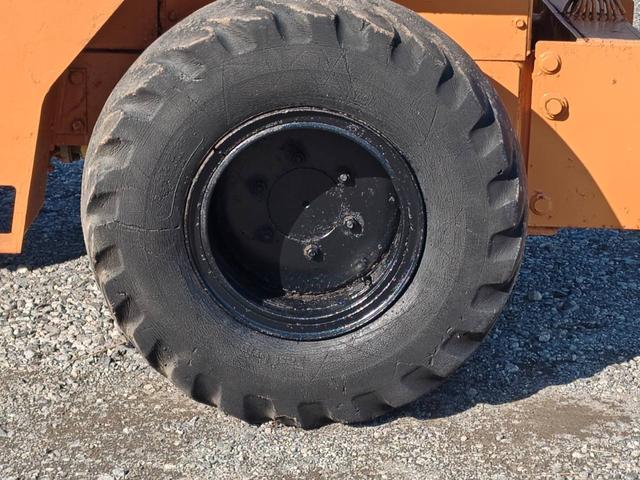 日本 　ＷＳ２００　ホイールローダー　３００５ｈ（28枚目）