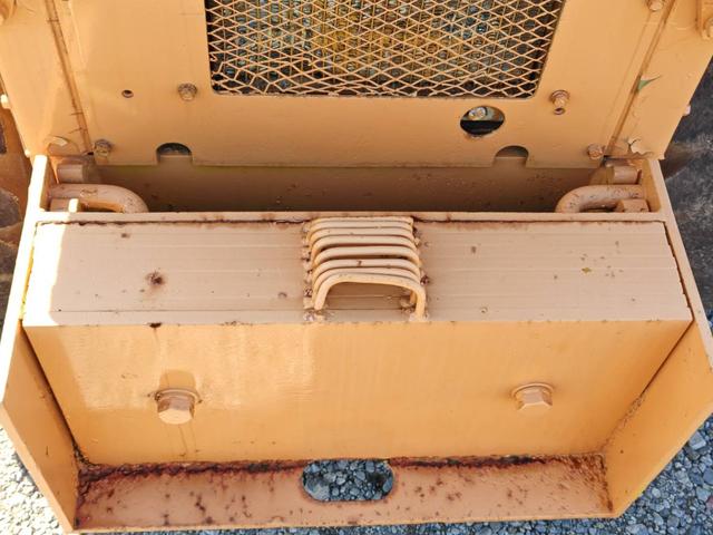 日本 　ＷＳ２００　ホイールローダー　３００５ｈ（38枚目）