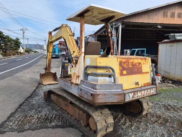 日本 　ヤンマー　バックホー　Ｂ５０－１　４８３２ｈ（10枚目）