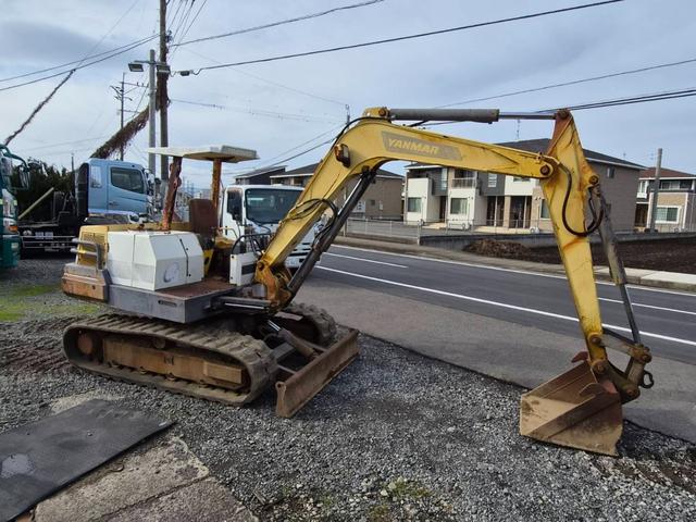 日本 　ヤンマー　バックホー　Ｂ５０－１　４８３２ｈ（17枚目）