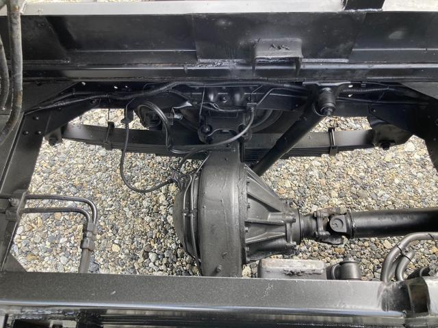 エルフトラック 　新明和製アームロール　コンテナ箱付き　メッキパーツ　総重量５ｔ未満免許対応（23枚目）