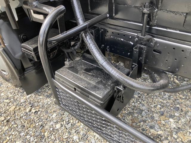 エルフトラック 　新明和製アームロール　コンテナ箱付き　メッキパーツ　総重量５ｔ未満免許対応（29枚目）