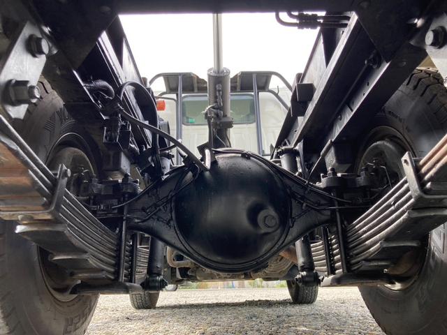 エルフトラック 　新明和製アームロール　コンテナ箱付き　メッキパーツ　総重量５ｔ未満免許対応（32枚目）