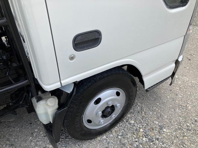 エルフトラック 　新明和製アームロール　コンテナ箱付き　メッキパーツ　総重量５ｔ未満免許対応（47枚目）